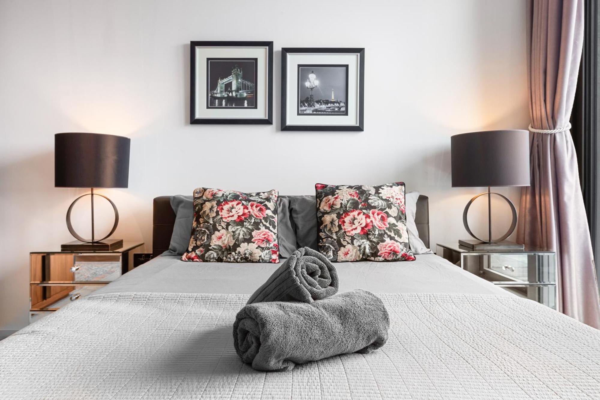 River Panorama Central London 2 Bedroom New Development Eksteriør billede